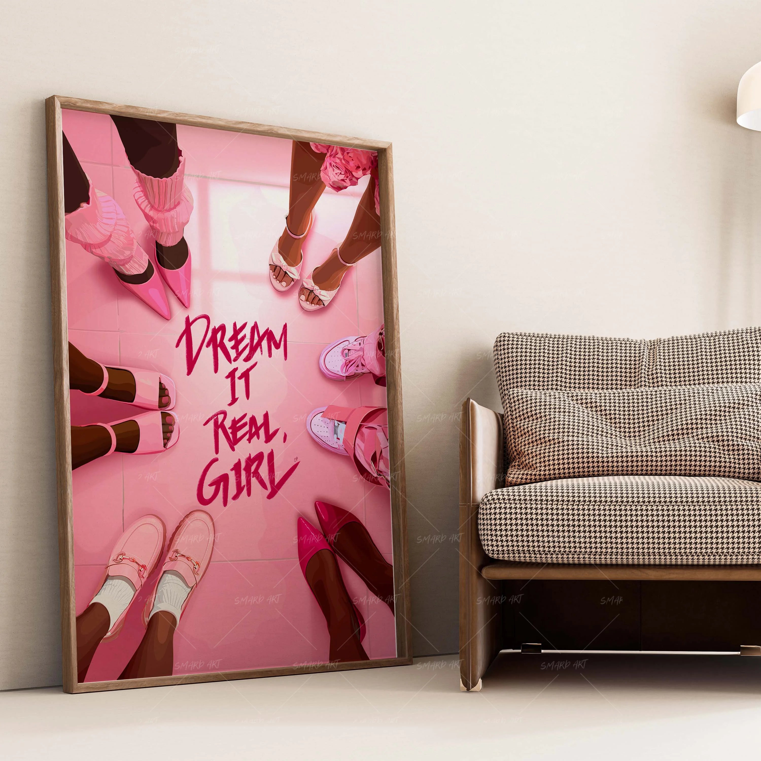 Dream It Real, Girl-Smard