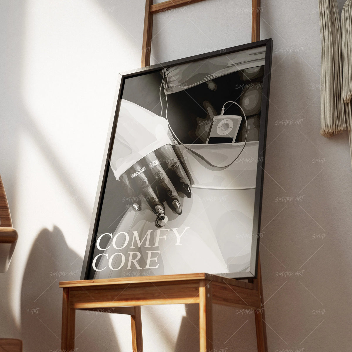 Comfy Core (B/W)