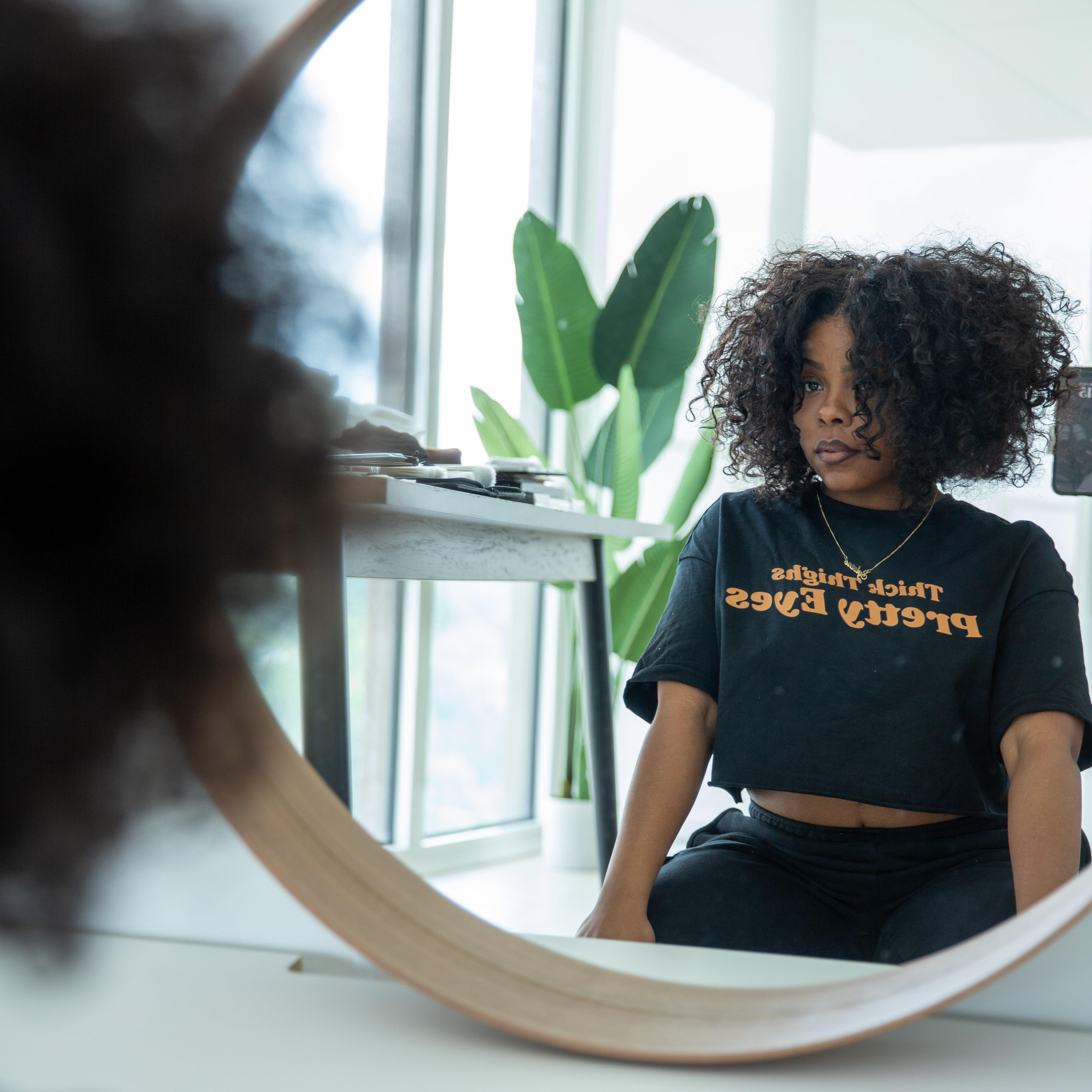 Thick Thighs Crop Top - Black